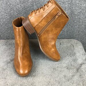 Brown Faux Lace Back Zip Booties Sz 6 NWOT